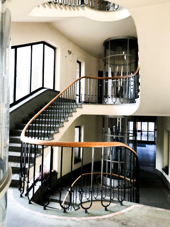 Spacious Bauhaus Icon Flat With Fitness Room In Central Buda, Close To The River And Margaret Island Budapesta Exterior foto