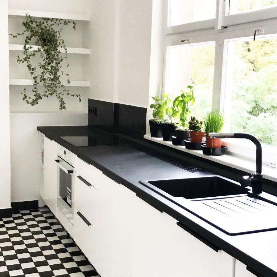 Spacious Bauhaus Icon Flat With Fitness Room In Central Buda, Close To The River And Margaret Island Budapesta Exterior foto