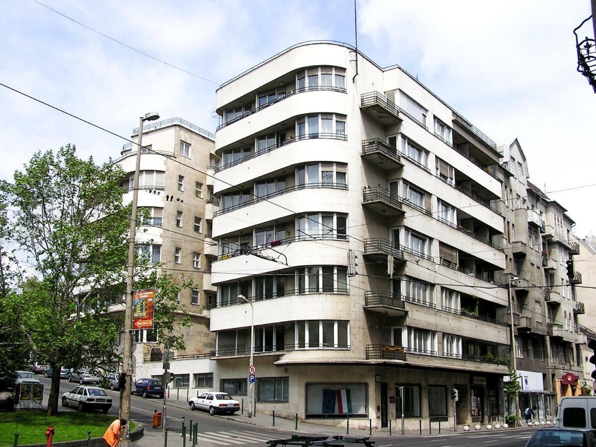 Spacious Bauhaus Icon Flat With Fitness Room In Central Buda, Close To The River And Margaret Island Budapesta Exterior foto